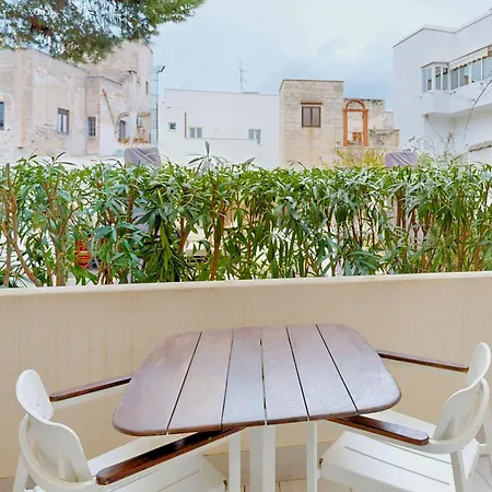 Hotel Aegusa 3*