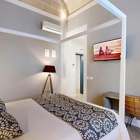 Ξενοδοχείο Aegusa Φαβινιάνα