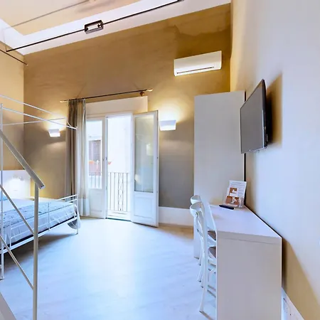 Aegusa Φαβινιάνα