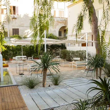 Ξενοδοχείο Aegusa